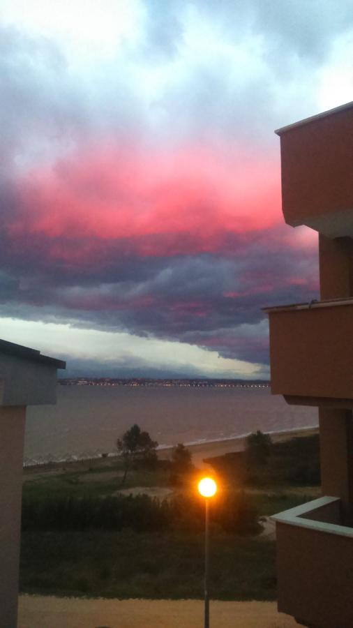 Apartments Ninske Vodice Esterno foto